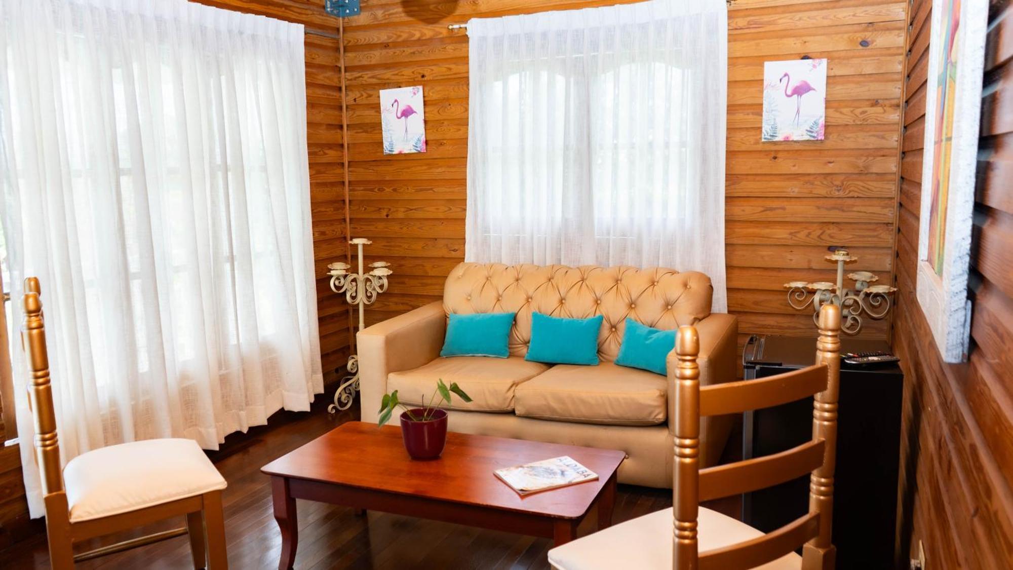 Guacamayos Hotel Bonao Eksteriør bilde